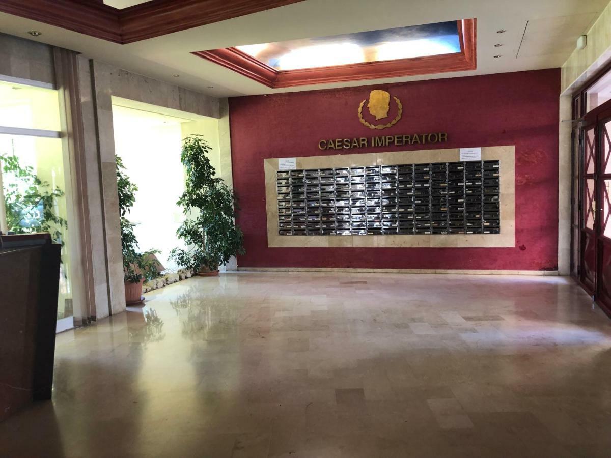 Apartamento Imperator Marbella Exterior foto